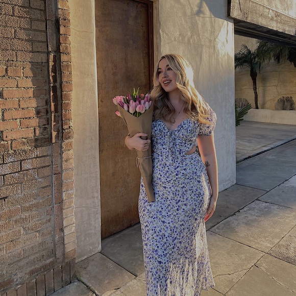 Light blue and purple floral midi dress with cutouts - Picture 6 of 7